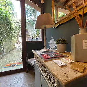 Guest house Le Di Bsuites ***